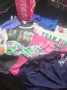 PINK Team Graphic Tee in White and Pink